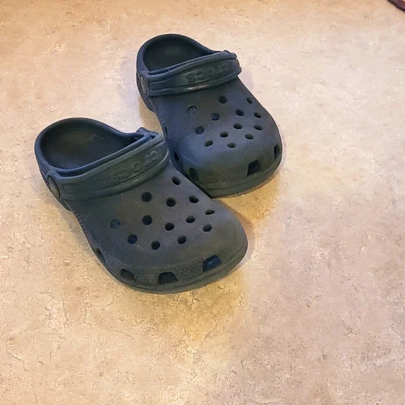 Crocs - Picture 1 of 4